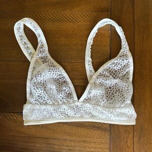 White Underbares Lace Bra Bralette